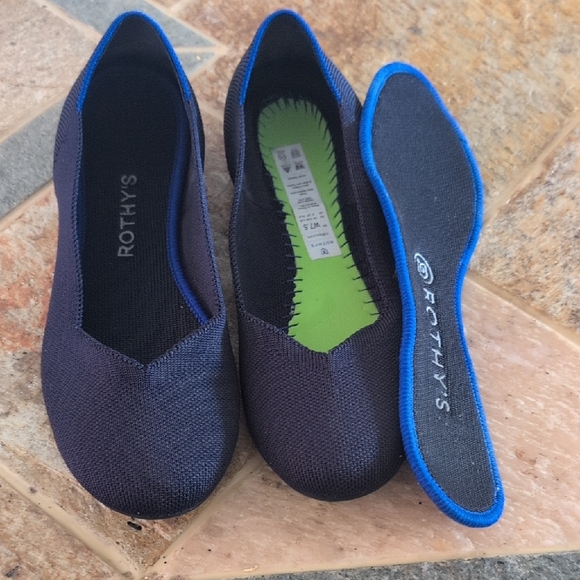Rothy's Shoes - Rothy's Navy and Blue Slip-On Flat Shoes Sz 7.5